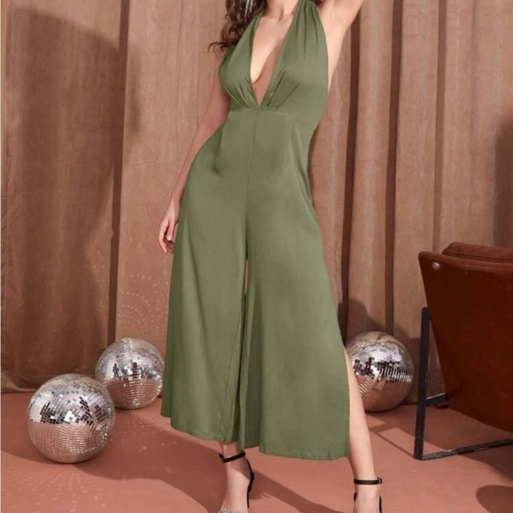 BACKLESS JUMPSUIT
